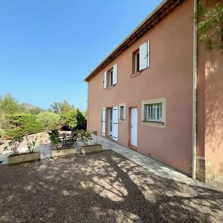 Laurier Comfortable Holiday home Saint-Raphael (Var)
